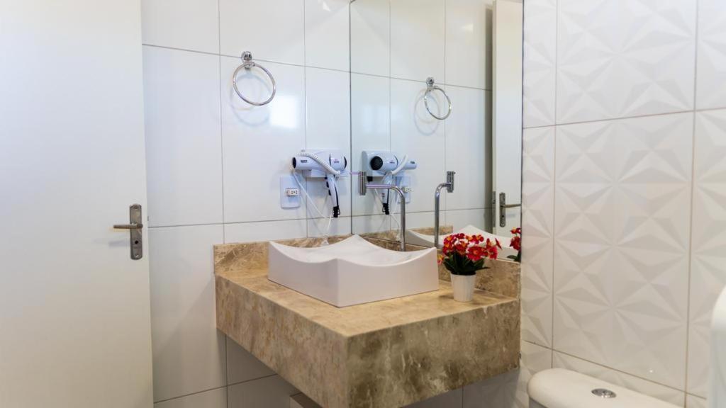 Fc Cavalcante Hotel Sao Domingos do Maranhao Екстер'єр фото